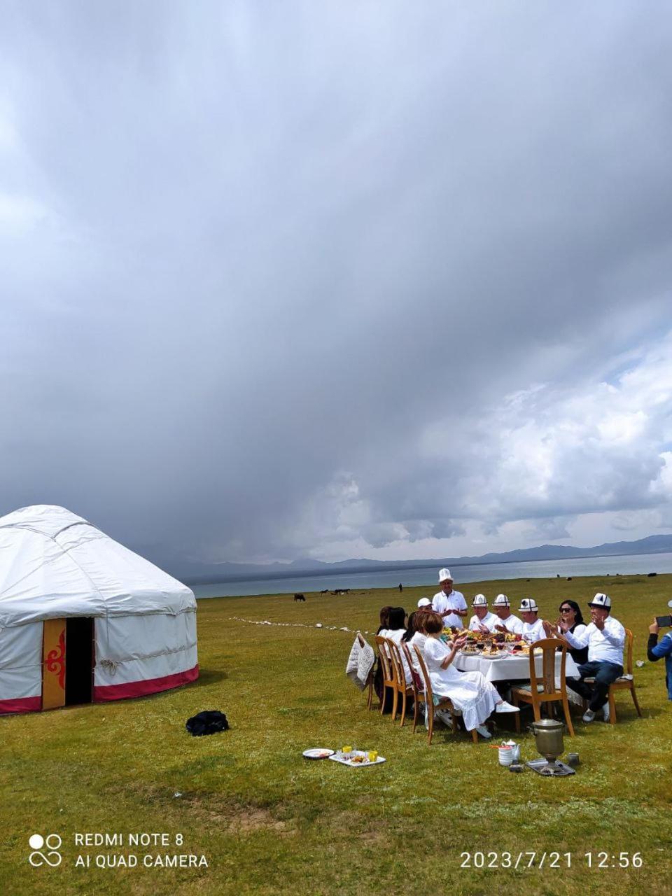 Zalkar Yurt Camp Hotel Song-Kul Exterior photo