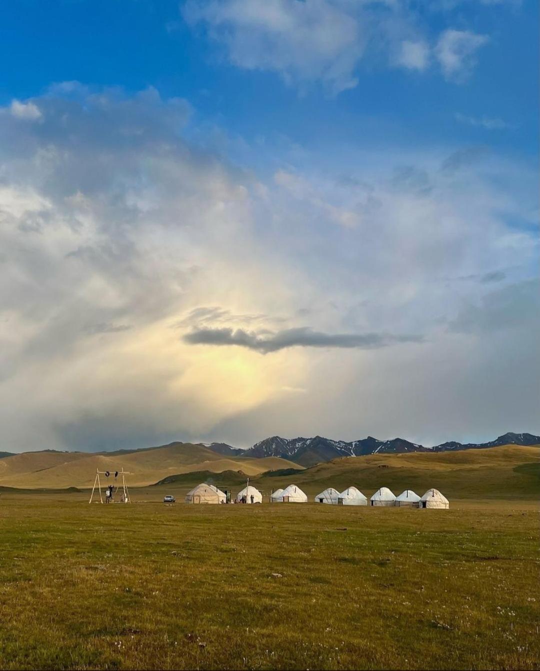Zalkar Yurt Camp Hotel Song-Kul Exterior photo
